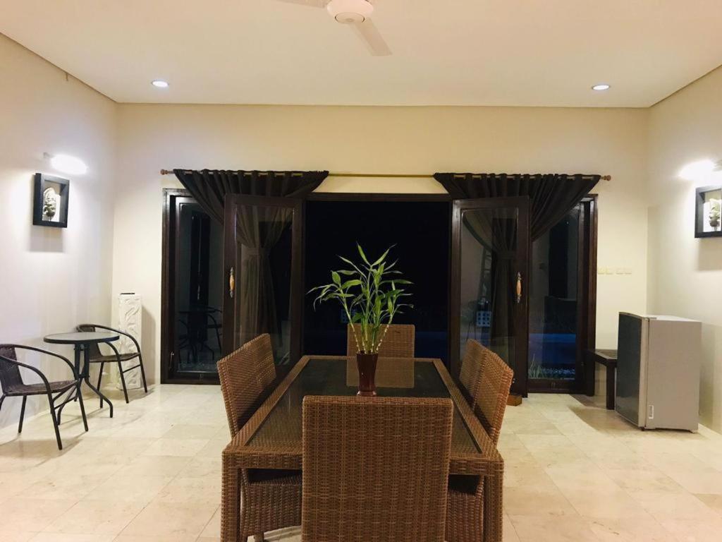 Imaj Private Villas Senggigi Ngoại thất bức ảnh